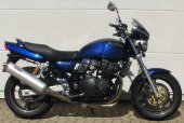 2001 Suzuki GSX 750 photo